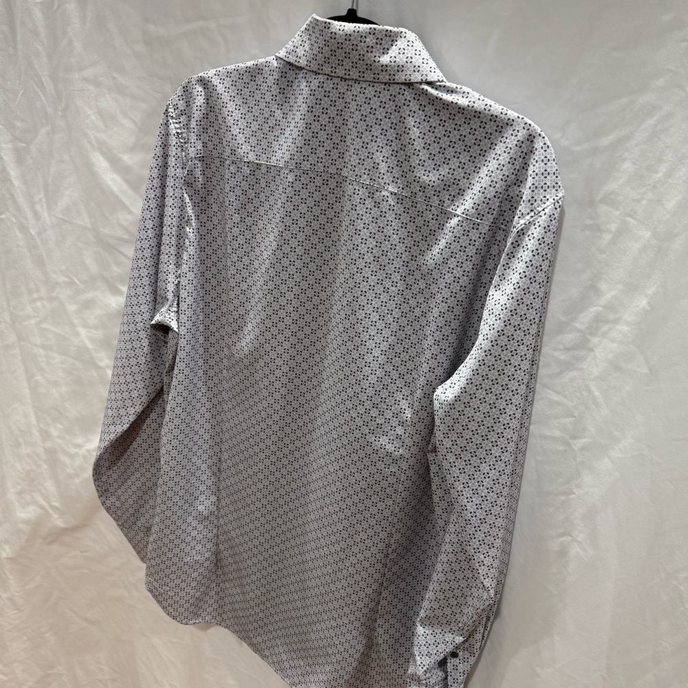 WRK 4-Way Stretch Button Front Shirt Size 16 Geometric Print  Lightweight Office - Picture 10 of 13